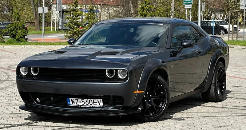 Dodge Challenger cena 141450 przebieg: 125025, rok produkcji 2017 z Płock małe 631